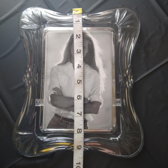 🤪 Glass Picture Frame - Picture 3 of 6